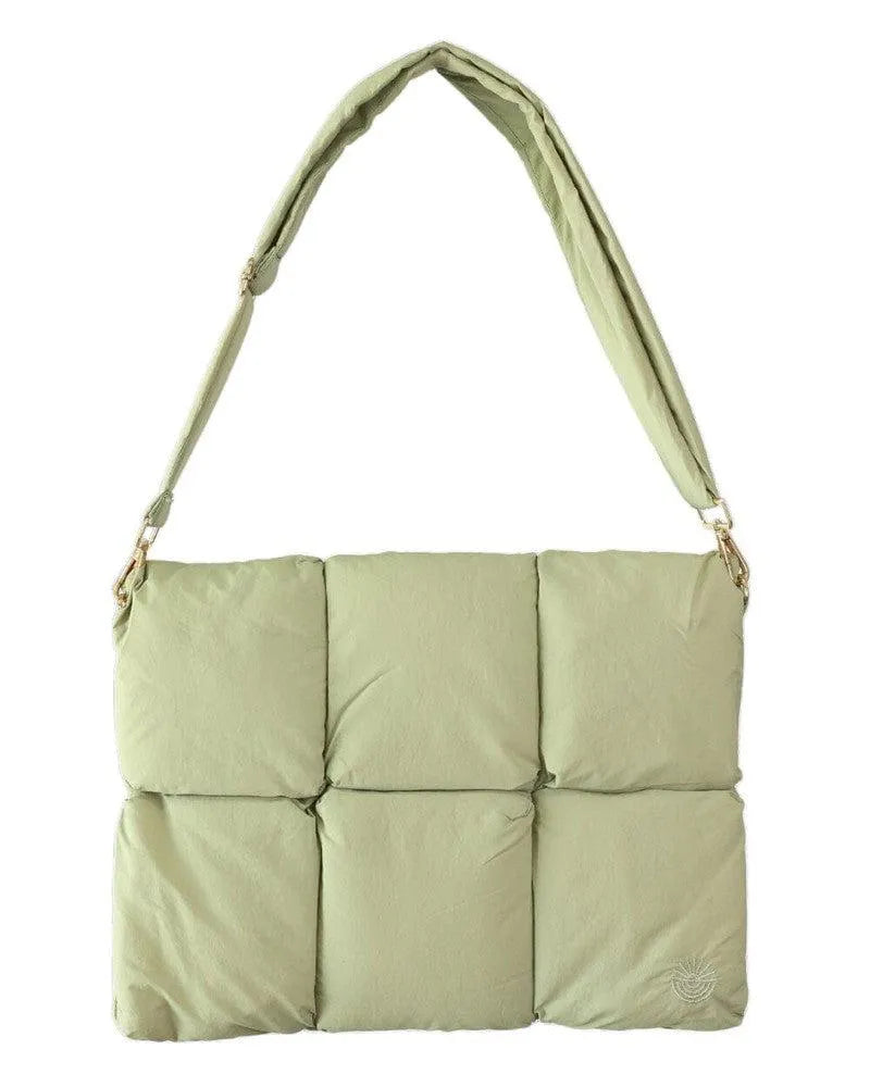 shopcaselyus.com